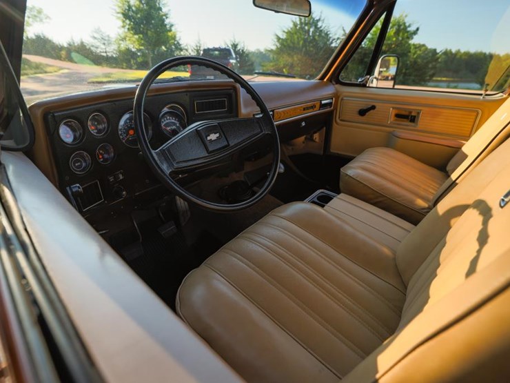 1977-chevrolet-c30-image-89