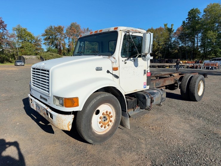 1997-international-4700-image-1