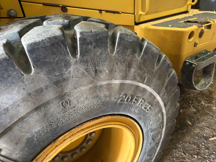 deere-624k-image-37