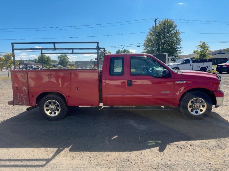 2007-ford-f350-xlt-image-6
