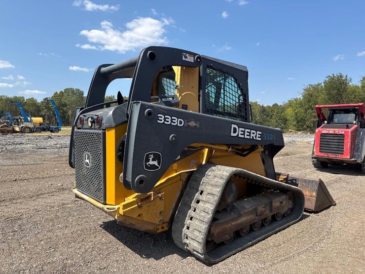 2012-deere-333d-image-6