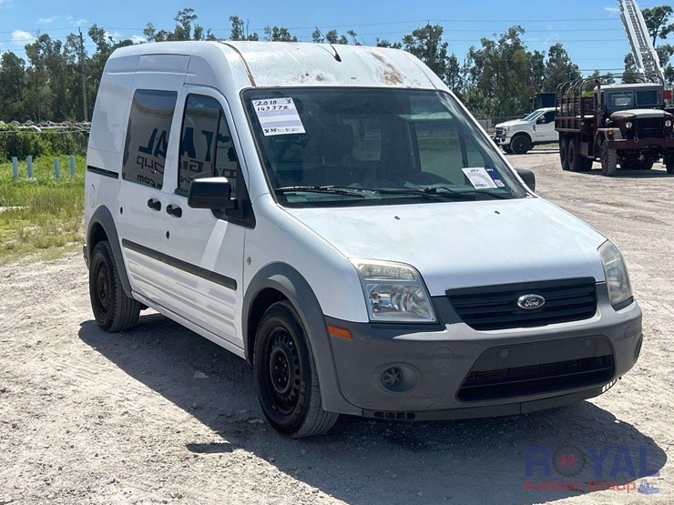 2010-ford-transit-connect-image-2