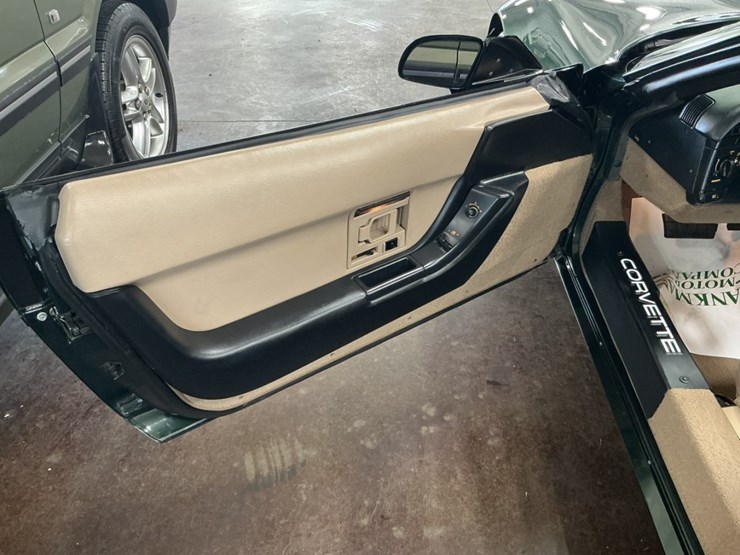 #2283-•-1993-chevrolet-corvette-convertible-image-43