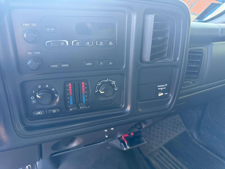 2007-chevrolet-2500hd-image-23