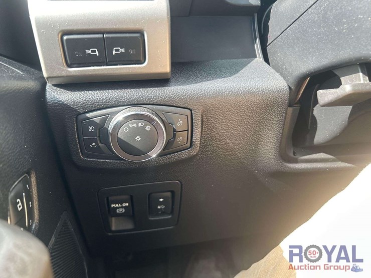 2019-ford-f150-image-15