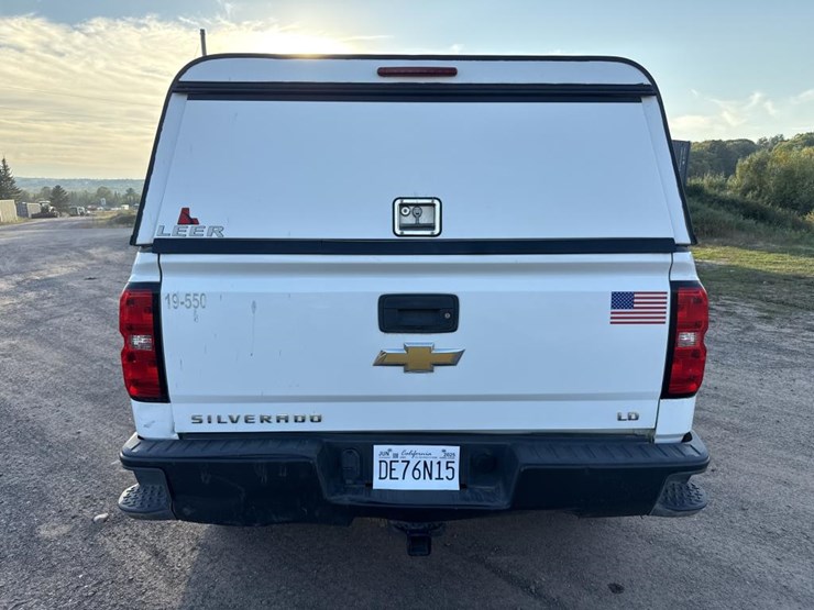 2019-chevrolet-1500-image-4