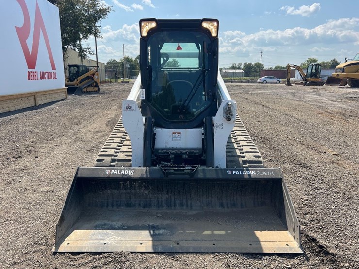 2023-bobcat-t770-image-7