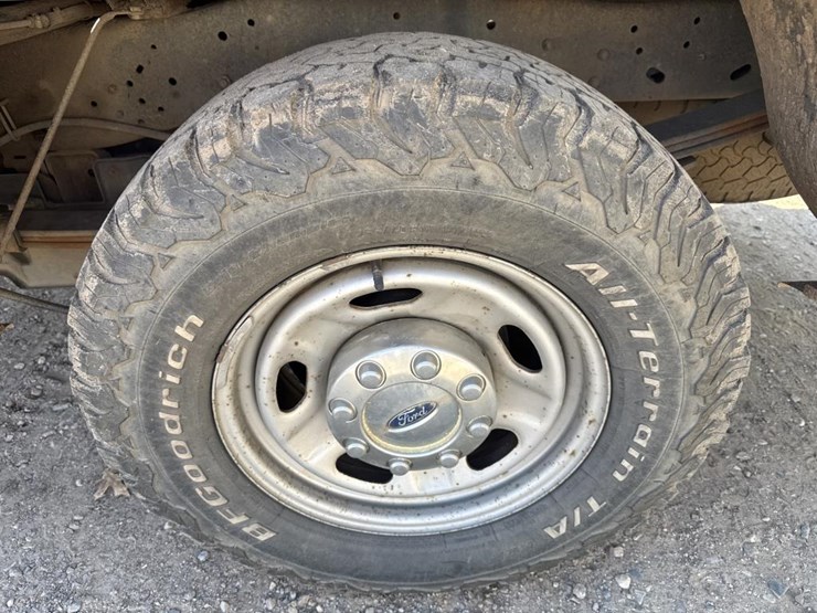 2014-ford-f250-image-40