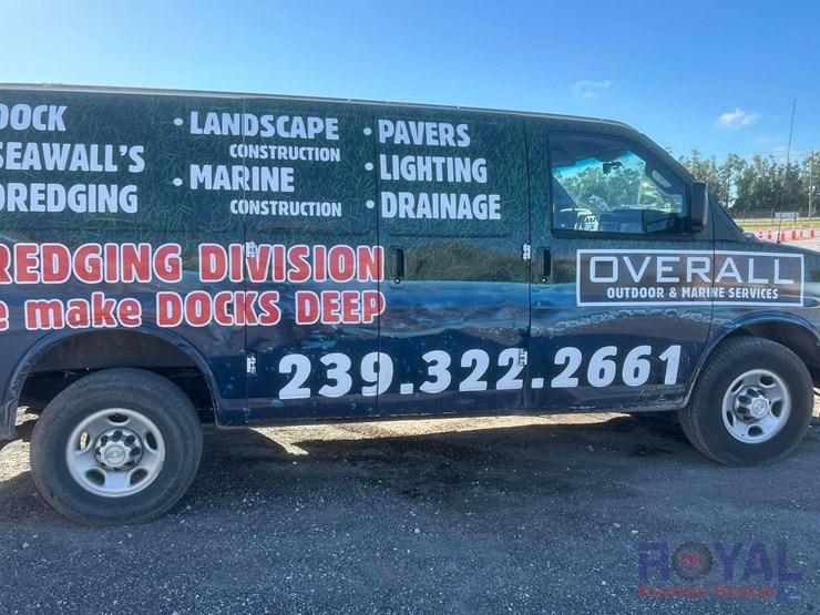 2019-chevrolet-express-2500-image-25