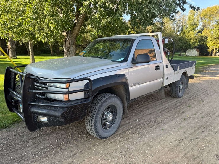 2007-chevrolet-2500hd-image-1