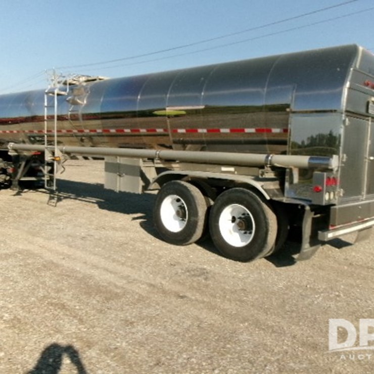 2015 STS Tanker Trailer (DR12210)