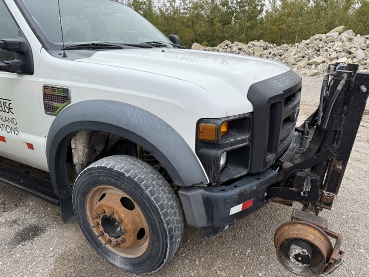 2008-ford-f550-image-30