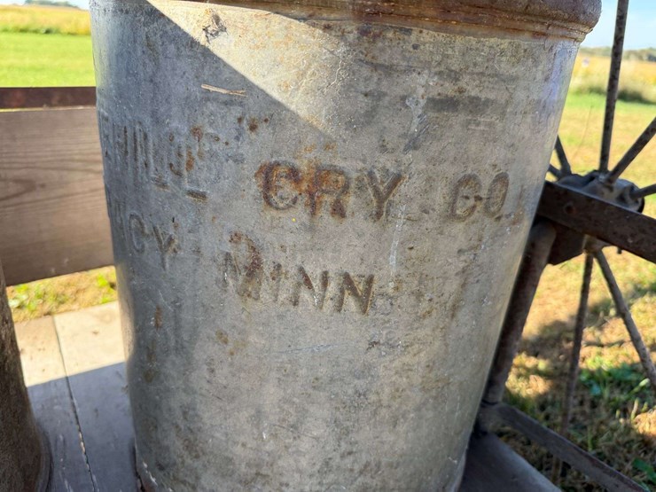 old-cream-can-cart-with-2-cream-cans-image-5