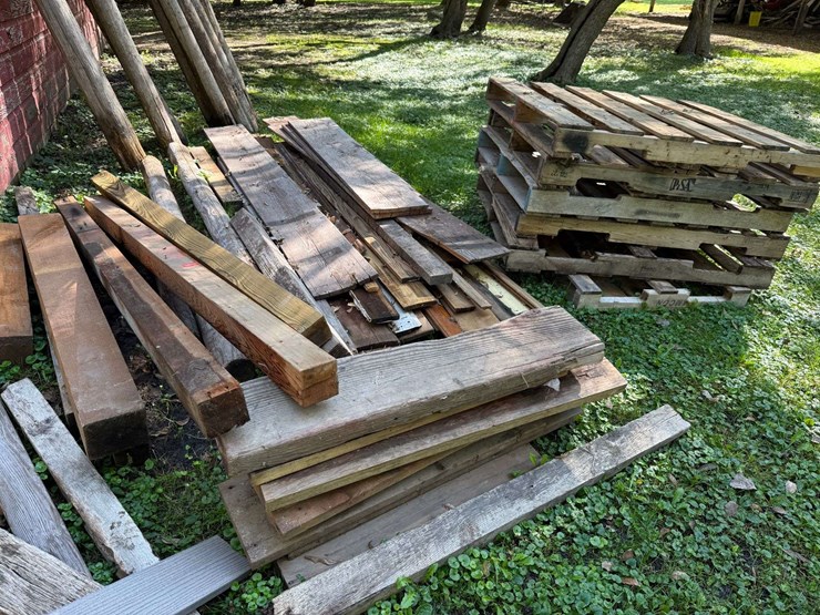 misc.-lumber-and-blocking-and-cinder-blocks-image-9