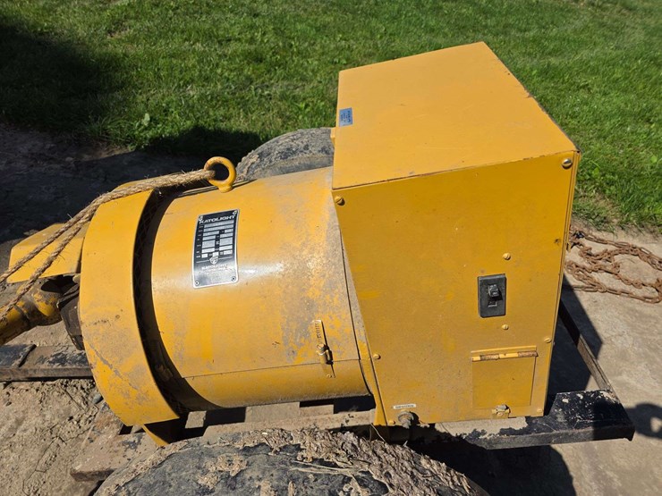 katolight-pto-generator,-35kw,-540-pto,-single-phase,-model:-35lr1,-on-2-wheel-cart,-worked-when-las-image-9