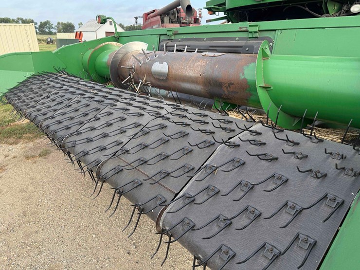 john-deere-914-pickup-header-image-2