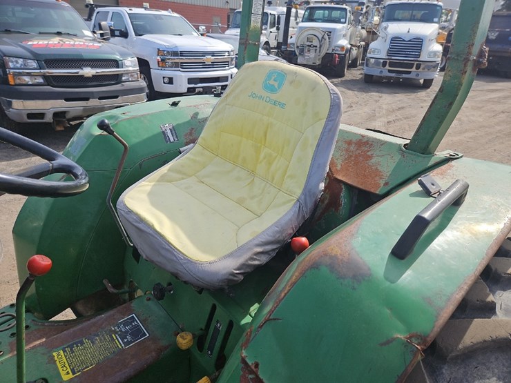 john-deere-870-image-17