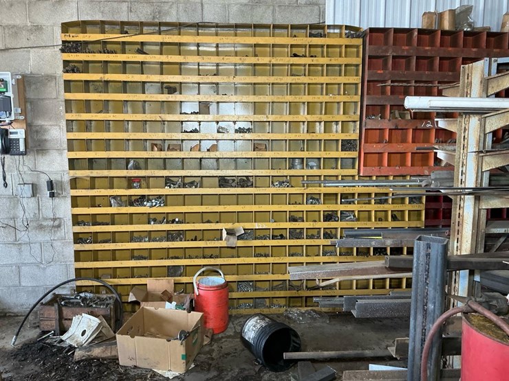 #122-•-nuts-and-bolts-racks-image-1