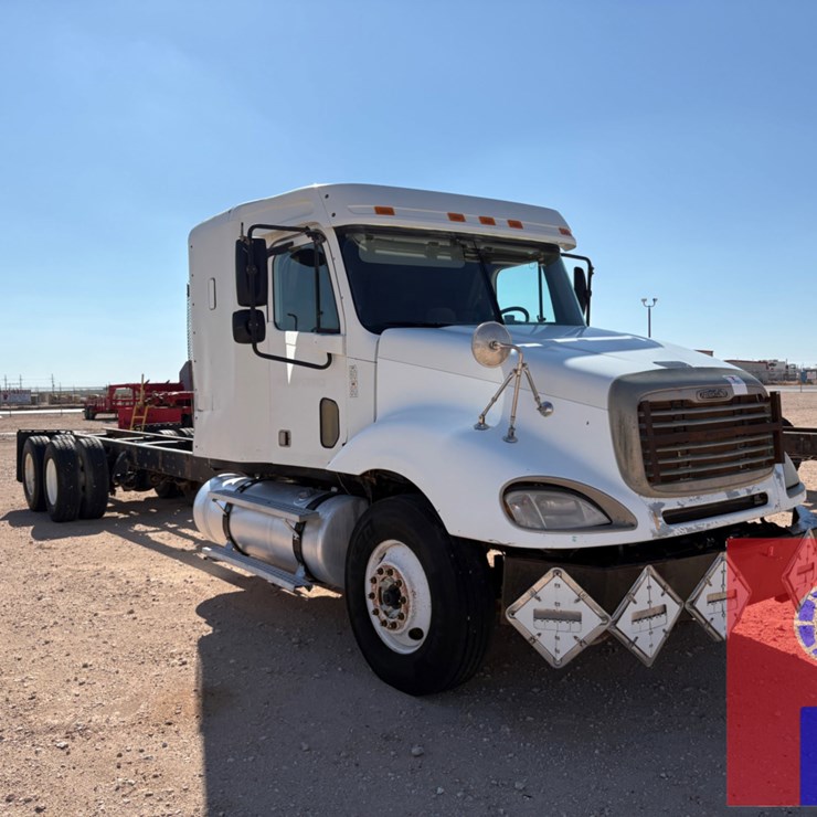 2006 FREIGHTLINER COLUMBIA 120