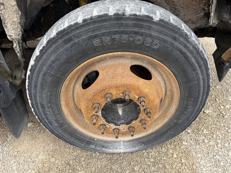 2008-ford-f550-image-40