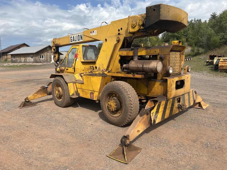 #1800-•-galion-2-stage-crane-truck-image-3