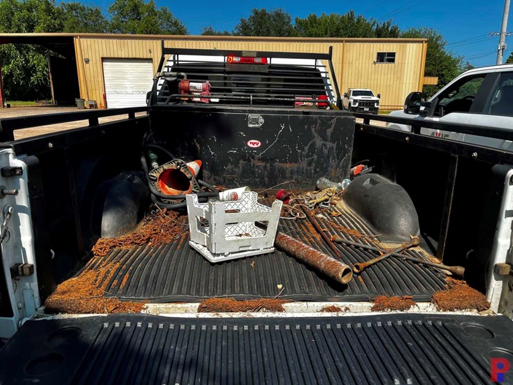2011-ram-3500-laramie-image-9