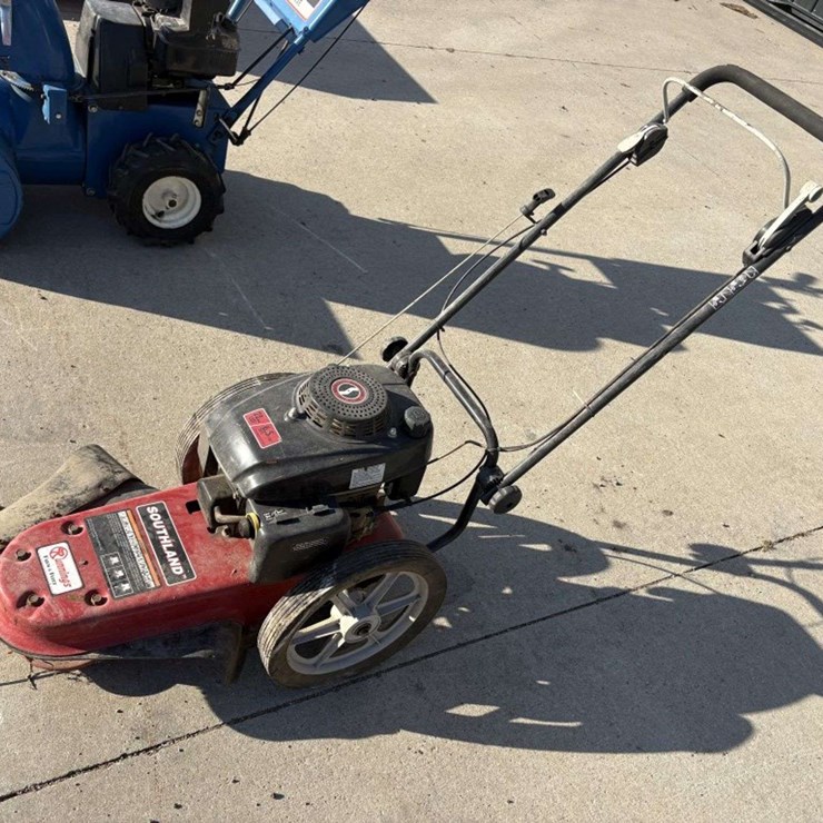 Southland Walk Behind String Trimmer, 22”, 6.5HP,  *needs tune up