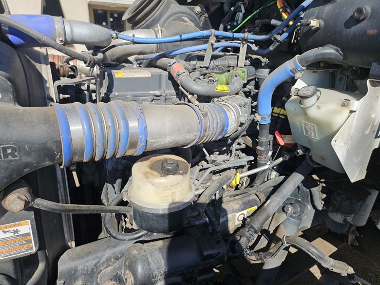 2017-kenworth-t370-image-9