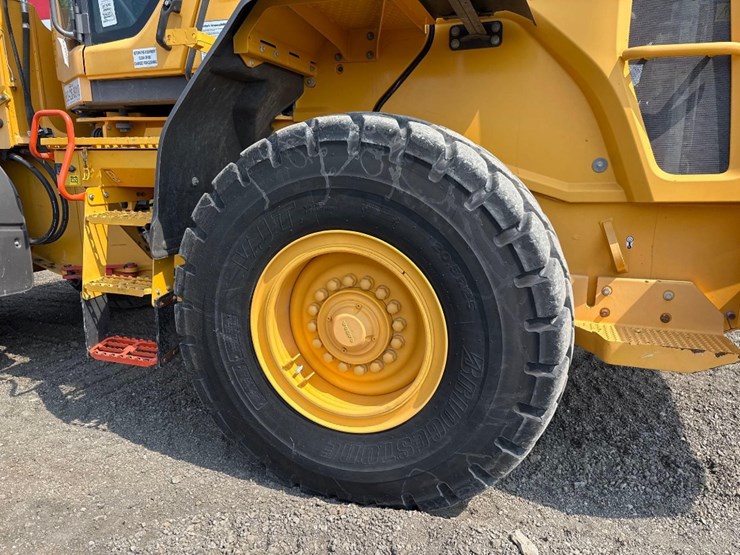 2019-volvo-l70h-image-9