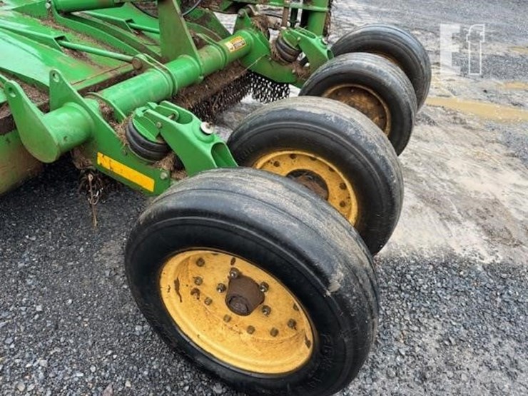 2012-john-deere-cx15-image-16