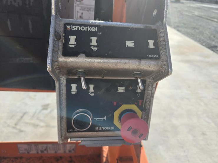 snorkel-s3219e-image-34