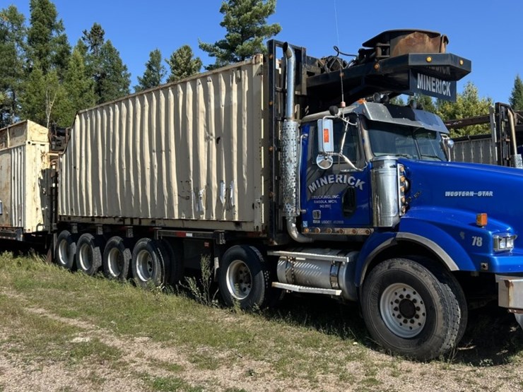 #1753-•-2005-western-star-tri-axle-storm-cleanup-truck-image-7