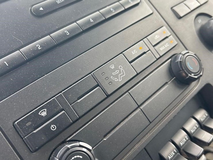2014-ford-f450-sd-image-45