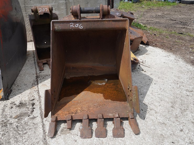 #206-•-excavator-bucket-image-2