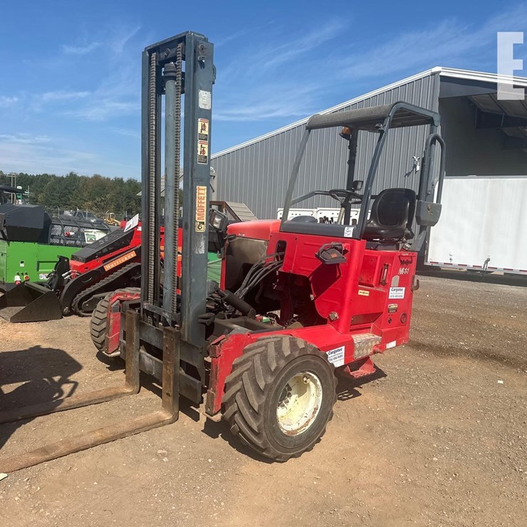 2005 MOFFETT M55