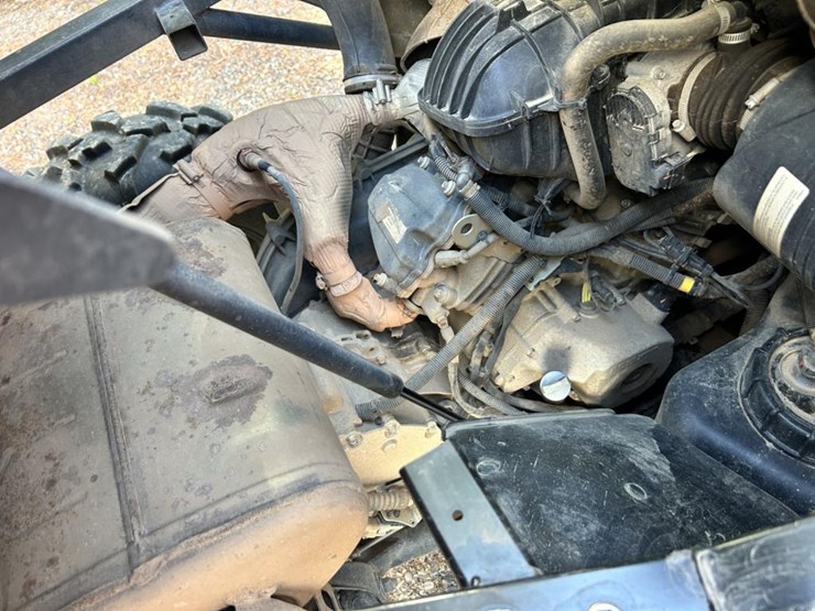 #1401-•-2023-can-am-1000r-commander-xt-image-29