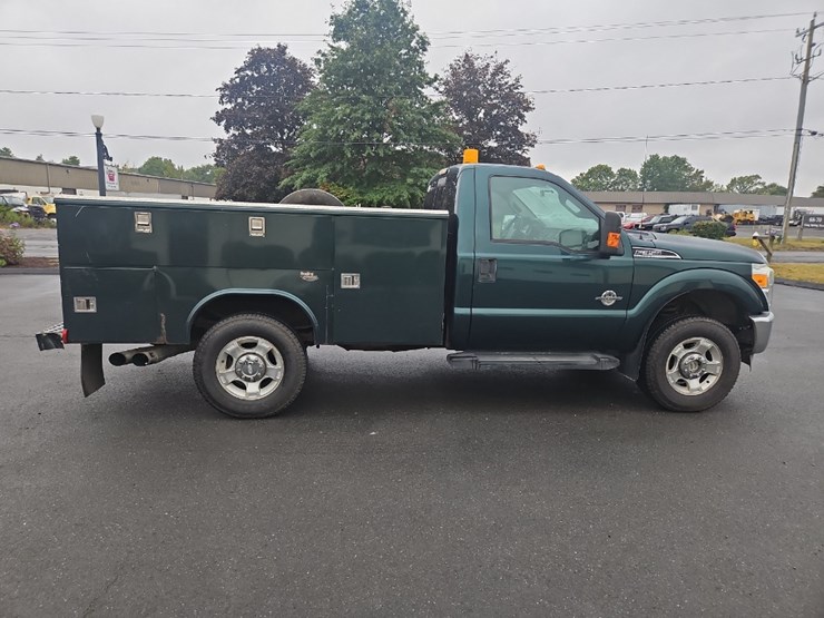 2011-ford-f350-xlt-image-4