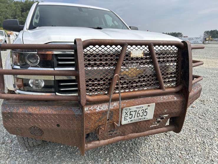 2015-chevrolet-2500hd-image-11