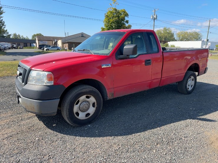 2007-ford-f150-xl-image-1