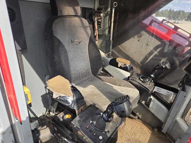2010-timberpro-tn725b-image-71