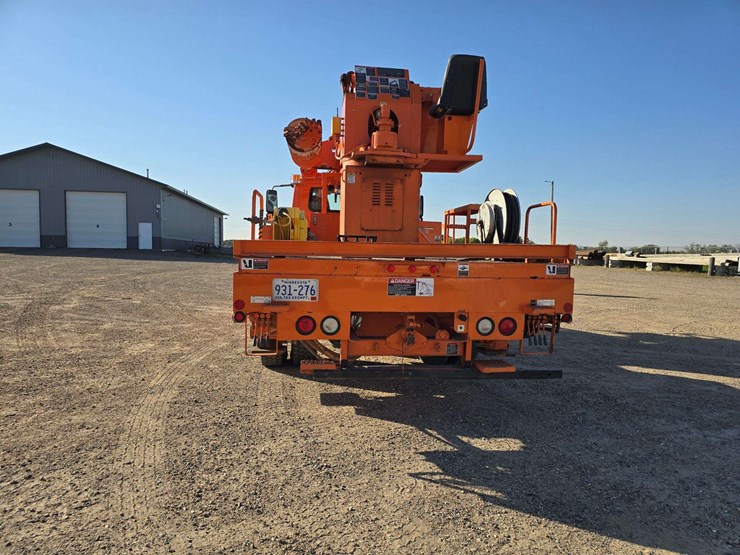 2006-international-durastar-4400-image-15