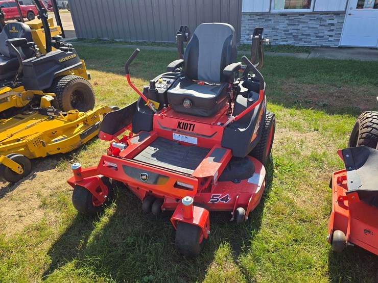 kioti-54”-zero-turn-lawn-mower,-24hp-kawasaki-engine,-33-hours,-dual-fuel-tanks,-fresh-service,-sn:-image-2