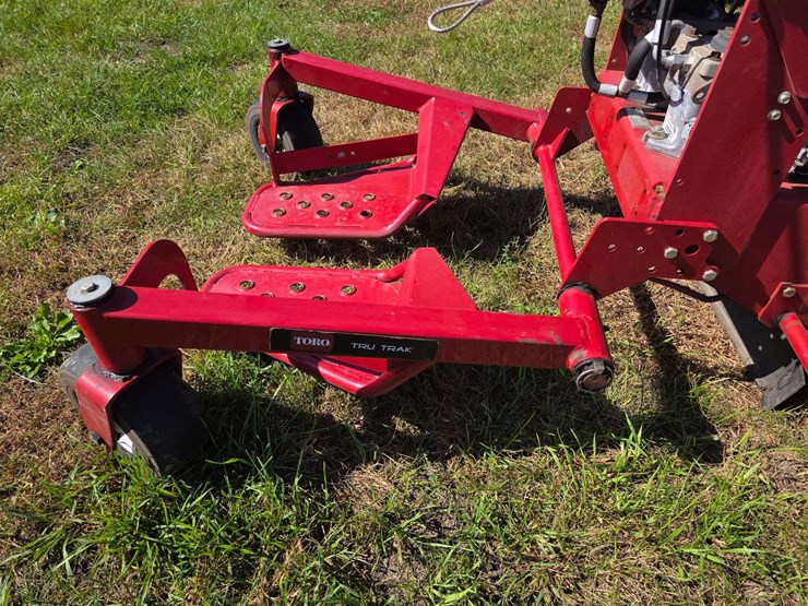 toro-grandstand-commercial-stand-on/walk-behind-lawn-mower,-tru-trak,-52”-deck,-18.5hp-kawasaki-engi-image-8