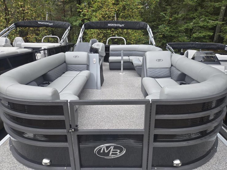 #1226-•-montego-bay-8522-pontoon-boat-w/-trailer-image-28