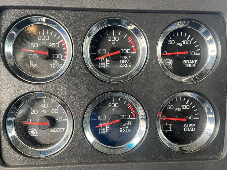 2020-kenworth-t680-image-116