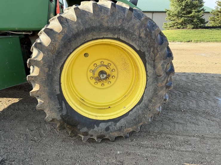 john-deere-8450-image-43