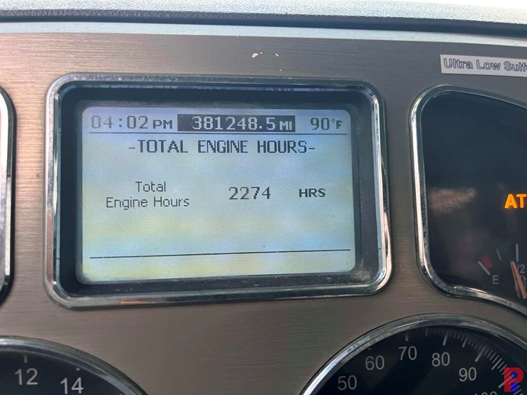2011-mack-pinnacle-t/a--60k-hyd-winch-truck-image-13