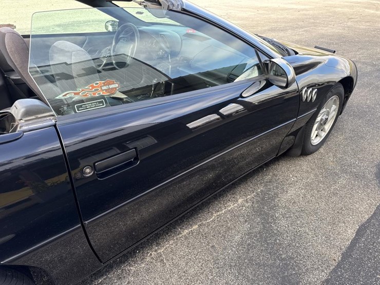#2308-•-1995-chevrolet-camaro-image-13