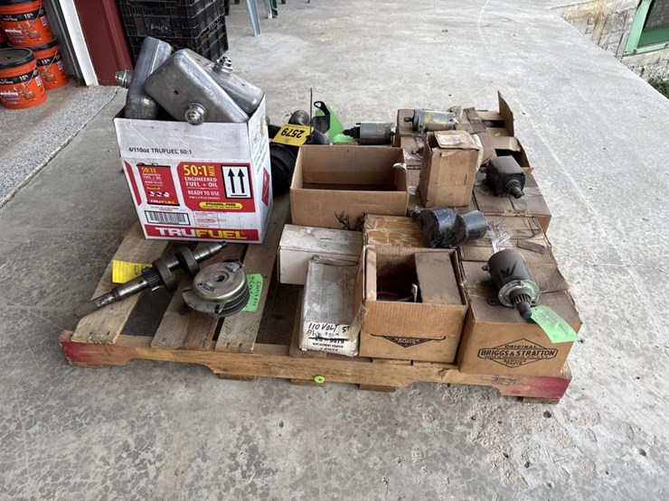 #2579-•-misc.-unused-lawn-mower-parts-image-3