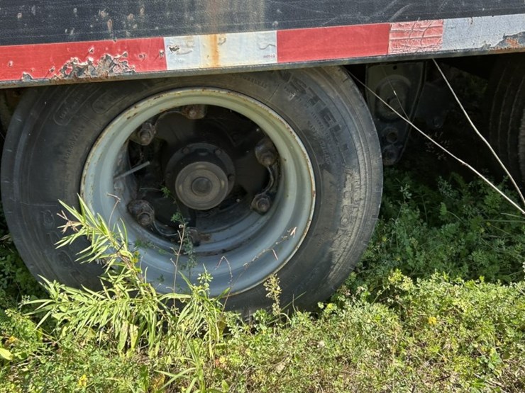 #1753-•-2005-western-star-tri-axle-storm-cleanup-truck-image-113